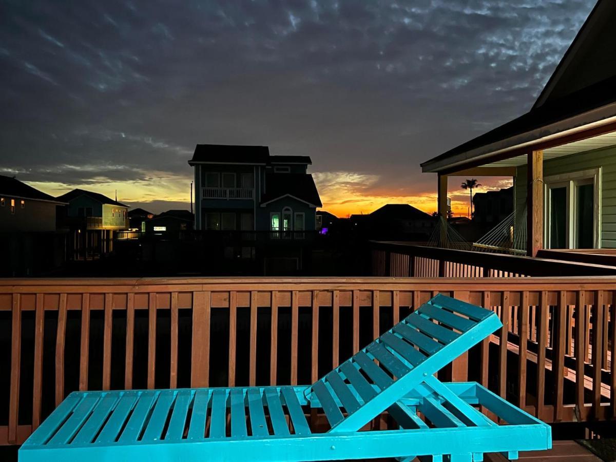 The Vista Of Palm Beach Galveston Exterior photo