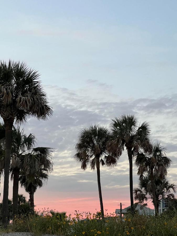 The Vista Of Palm Beach Galveston Exterior photo