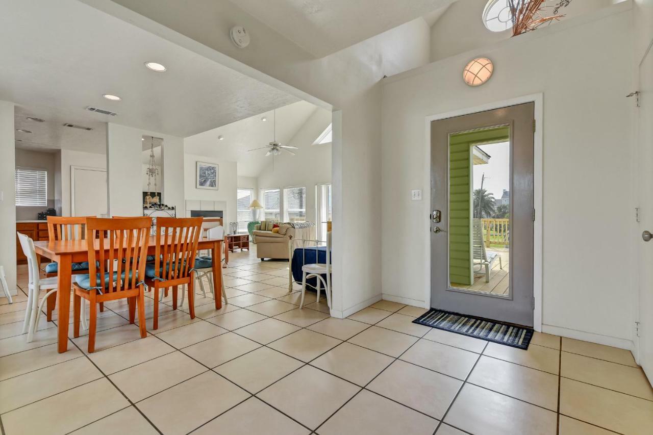 The Vista Of Palm Beach Galveston Exterior photo